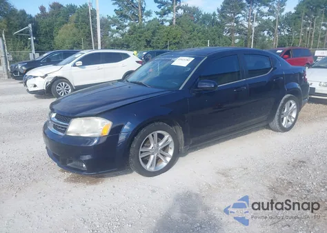 2011 Dodge Avenger Lux z USA, uszkodzony, nr VIN 1B3BD2FG3BN541242